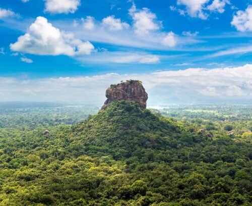 Lion,Rock,In,Sigiriya,In,A,Sunny,Day,,Sri,Lanka